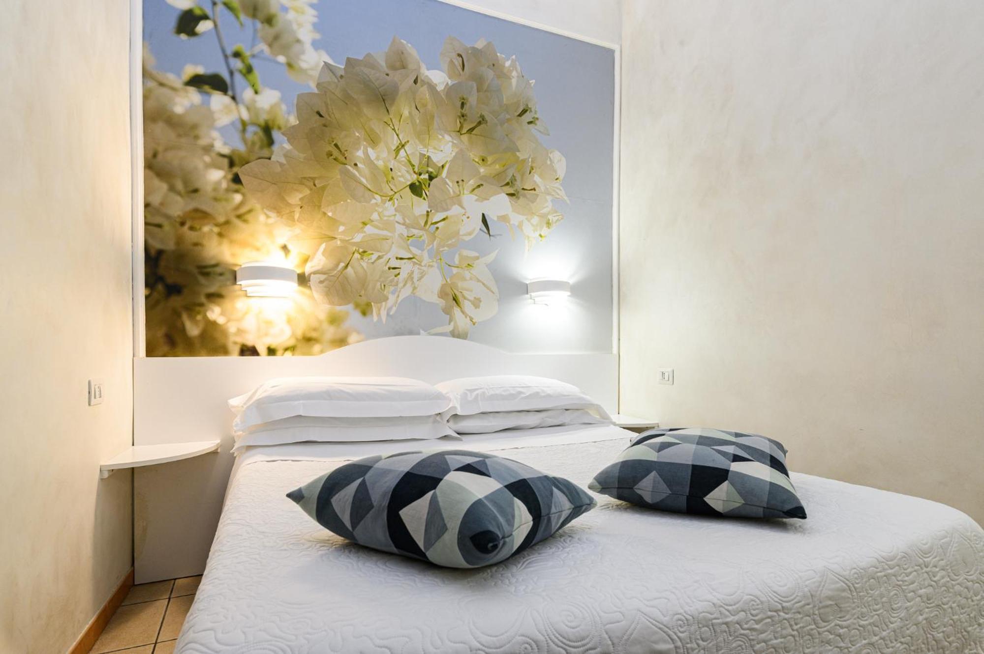 Apartment Julia Guesthouse Рим Екстериор снимка